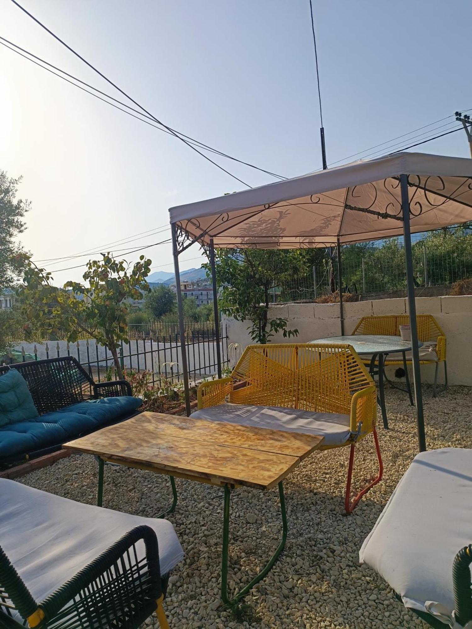 Natural Hostel Himare Eksteriør bilde