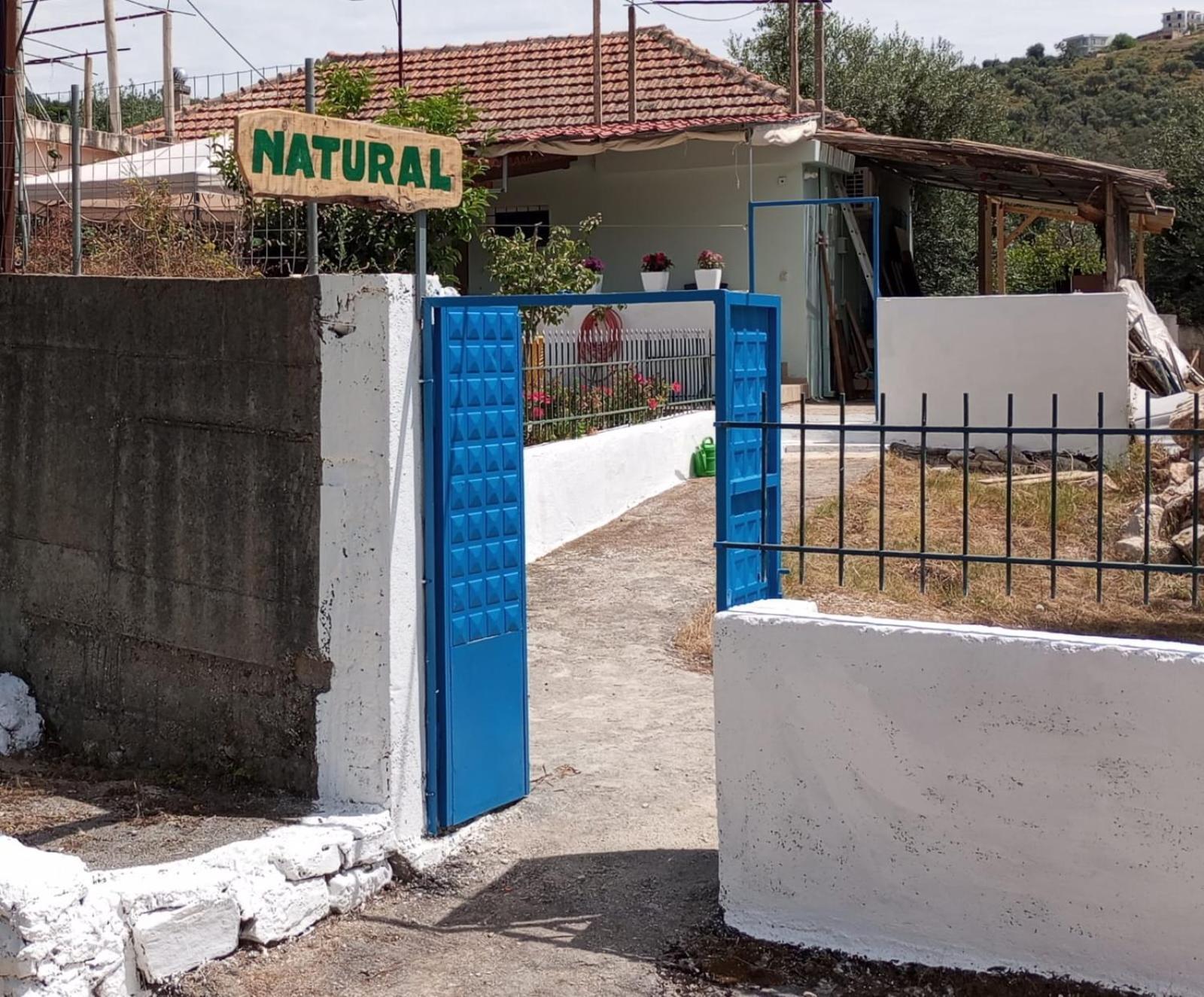 Natural Hostel Himare Eksteriør bilde